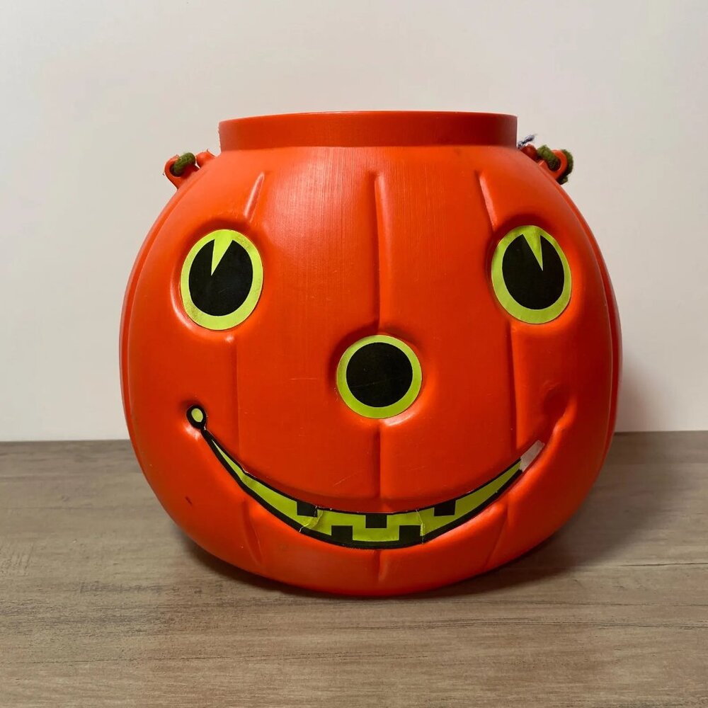 Vintage Halloween Pumpkin Candy Bucket Decoration Made in Canada 1980s